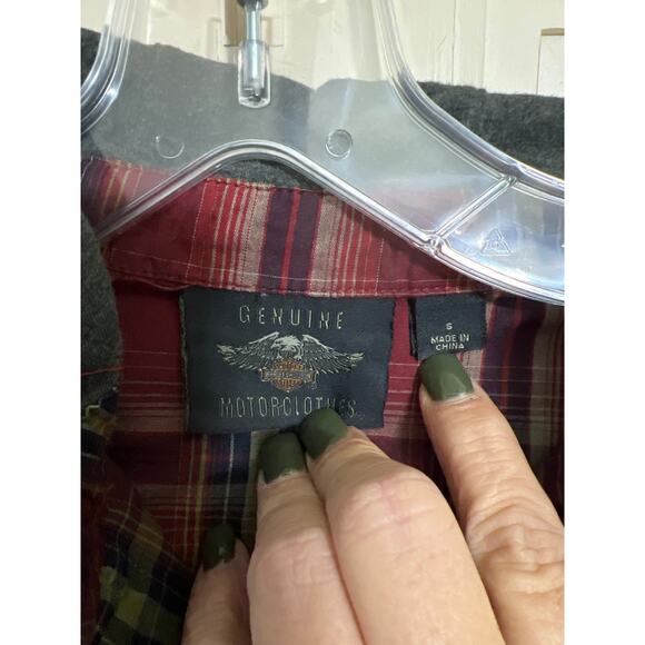 Harley Davidson size small womens plaid hooded button down top shirt - Picture 3 of 4